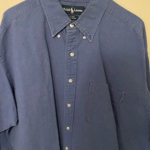 Men Ralph lauren dress shirt used but in good condition